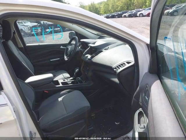 2019 FORD ESCAPE SE 5