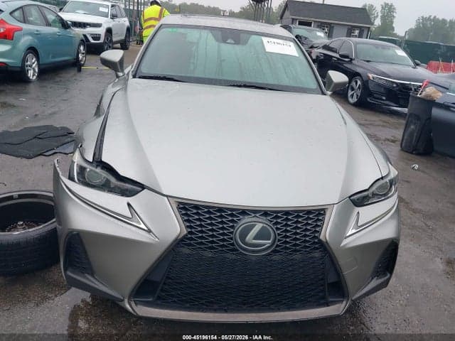 2018 LEXUS IS 300 6