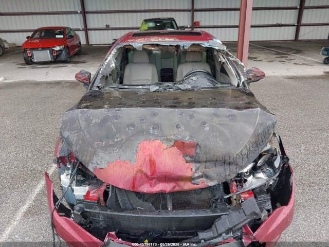 2017 TOYOTA CAMRY XLE 6
