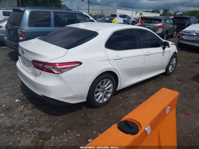 2020 TOYOTA CAMRY LE 4