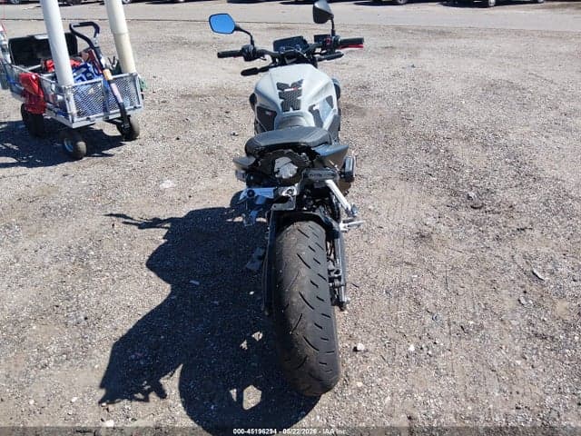 2025 HONDA CB650 R 6