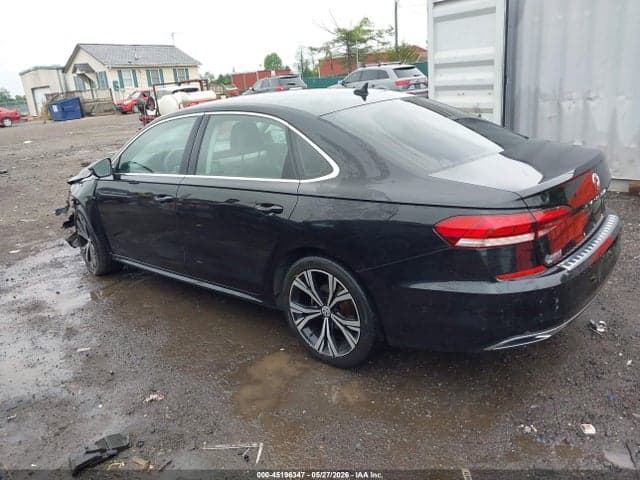 2021 VOLKSWAGEN PASSAT 2.0T SE 3