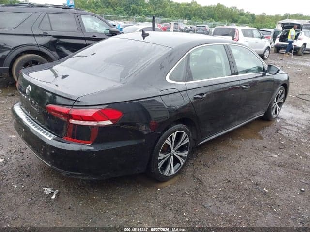2021 VOLKSWAGEN PASSAT 2.0T SE 4