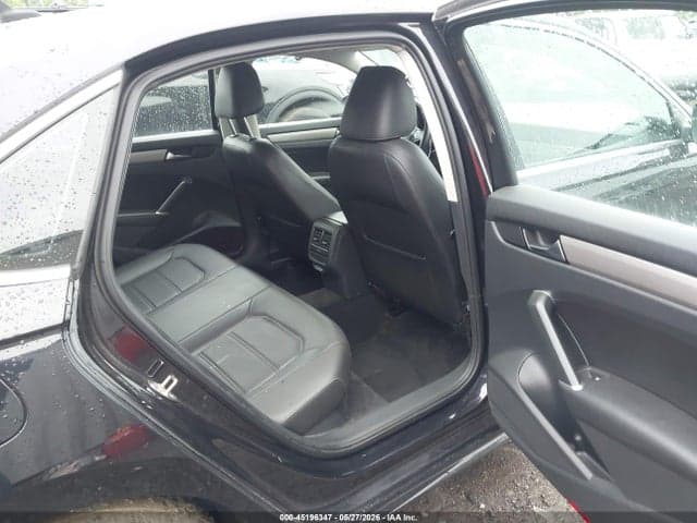 2021 VOLKSWAGEN PASSAT 2.0T SE 8