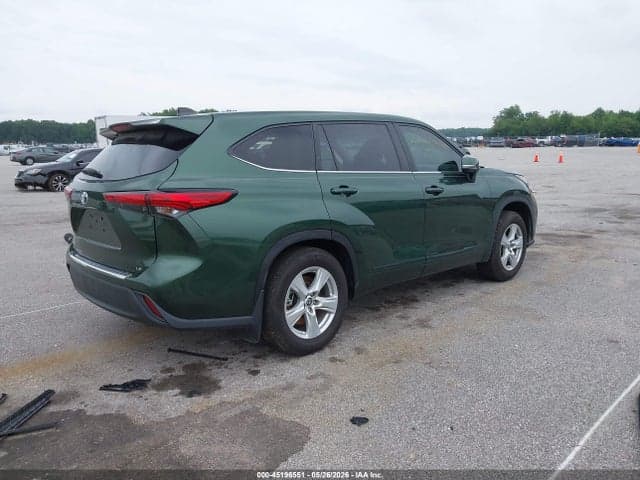 2023 TOYOTA HIGHLANDER LE 4