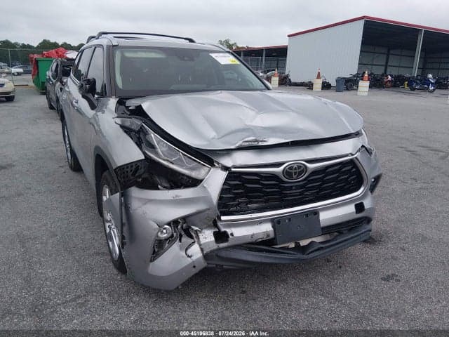 2020 TOYOTA HIGHLANDER LIMITED 6