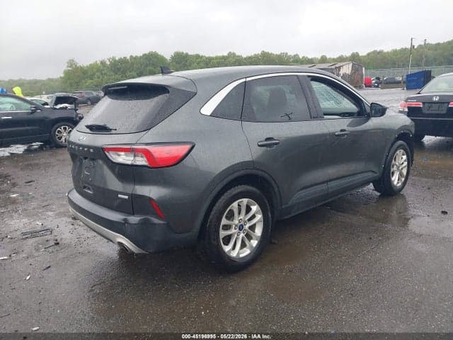 2020 FORD ESCAPE SE 4