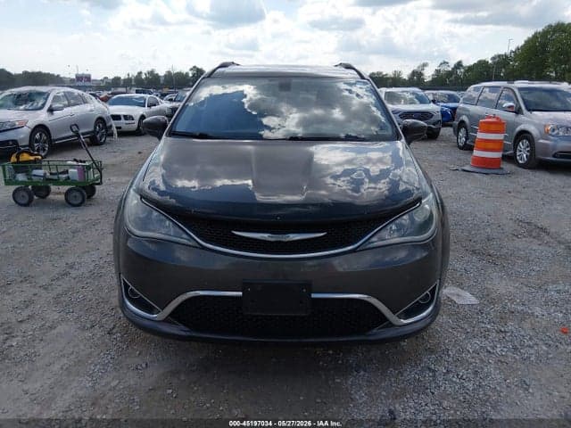 2017 CHRYSLER PACIFICA TOURING-L 12