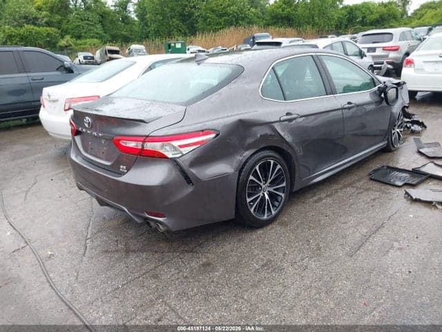 2020 TOYOTA CAMRY SE AWD 4