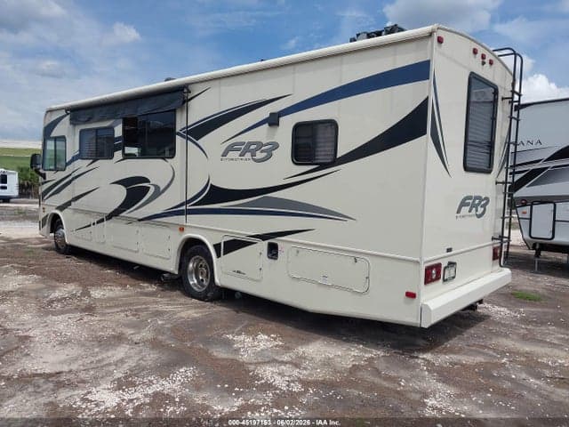 2019 FORD F53 3