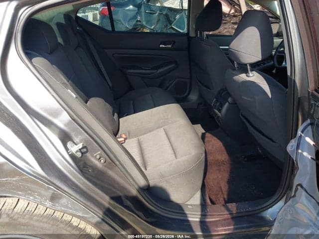 2019 NISSAN ALTIMA 2.5 SV 8
