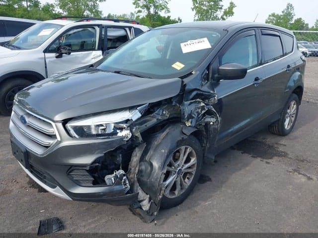 2017 FORD ESCAPE SE 2