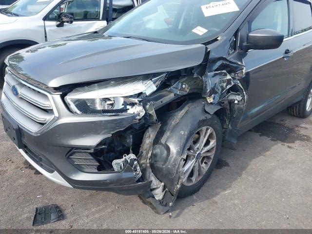 2017 FORD ESCAPE SE 6