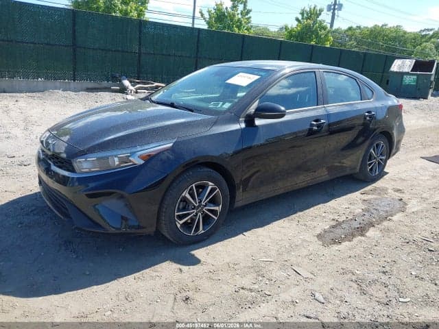 2023 KIA FORTE LXS 2