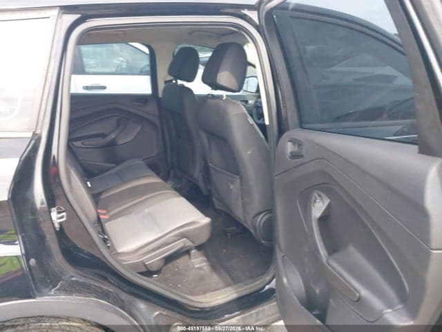 2017 FORD ESCAPE S 8