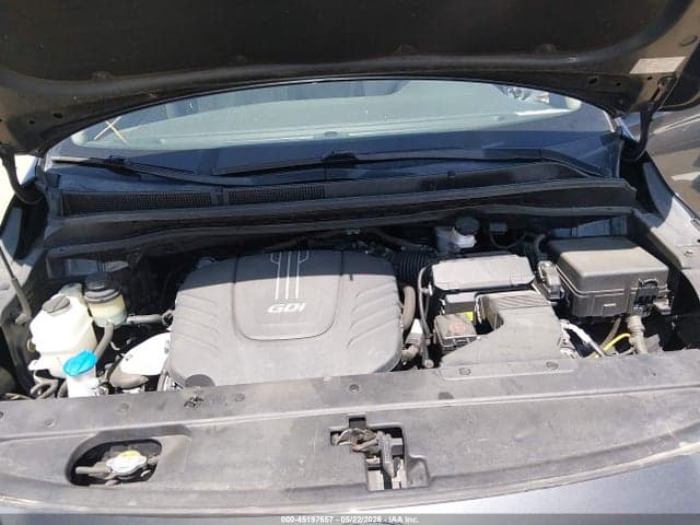 2017 KIA SEDONA LX 10