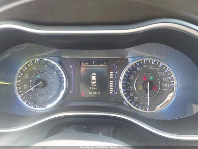 2016 CHRYSLER 200 LIMITED 7