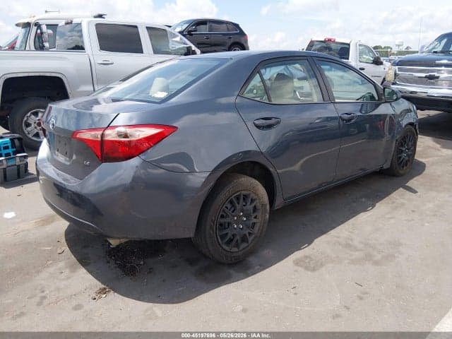 2018 TOYOTA COROLLA LE 4