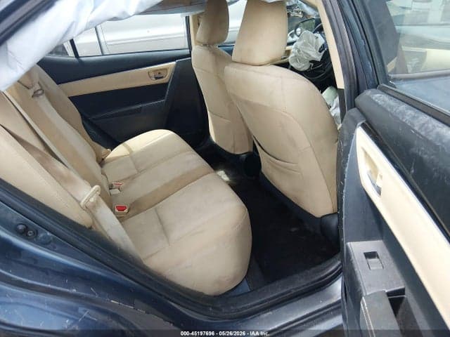 2018 TOYOTA COROLLA LE 8