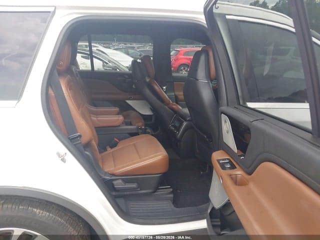 2020 LINCOLN AVIATOR RESERVE 8