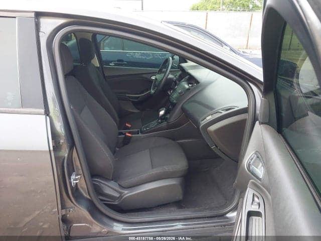 2018 FORD FOCUS SE 5