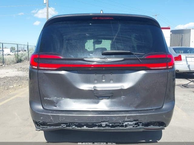 2021 CHRYSLER PACIFICA TOURING L 16