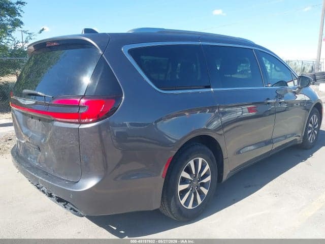 2021 CHRYSLER PACIFICA TOURING L 4