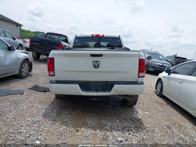 2018 RAM 1500 EXPRESS 4X2 5'7 BOX 17