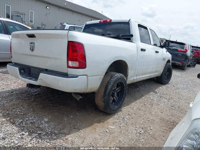 2018 RAM 1500 EXPRESS 4X2 5'7 BOX 4