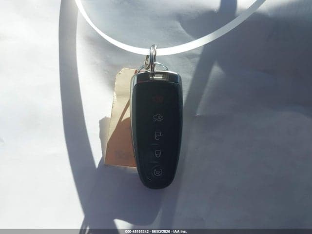 2019 FORD ESCAPE SE 11