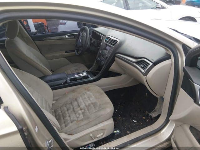 2017 FORD FUSION SE 5