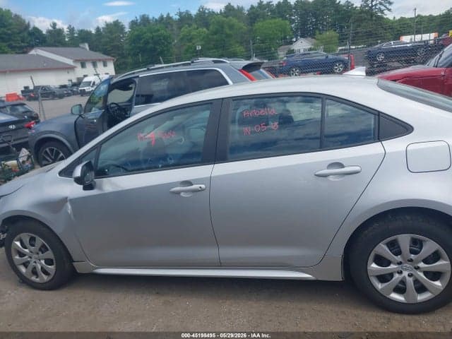 2022 TOYOTA COROLLA LE 15