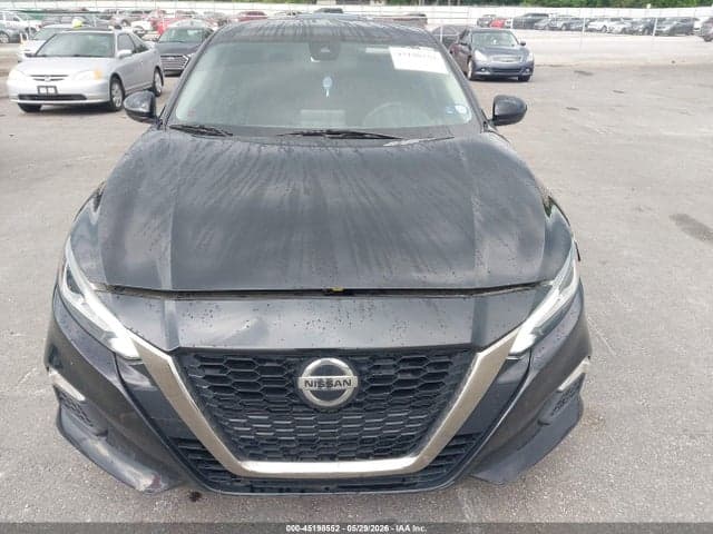 2022 NISSAN ALTIMA SR FWD 12