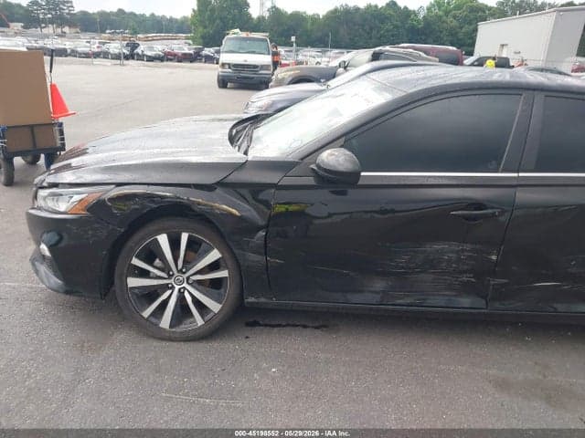 2022 NISSAN ALTIMA SR FWD 14