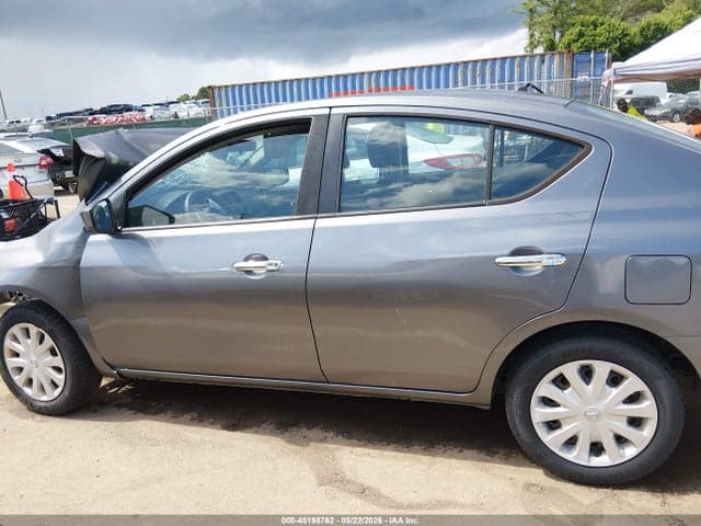 2017 NISSAN VERSA 1.6 SV 15