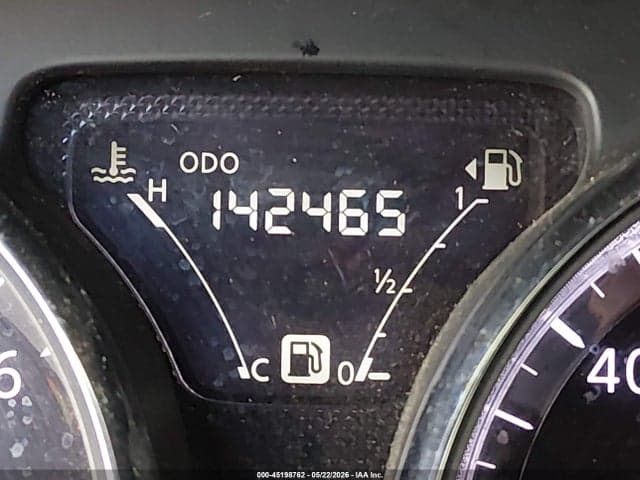 2017 NISSAN VERSA 1.6 SV 16