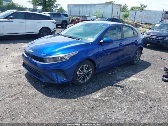 2023 KIA FORTE LXS 2