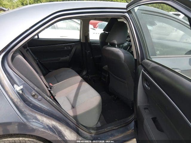 2018 TOYOTA COROLLA LE 8