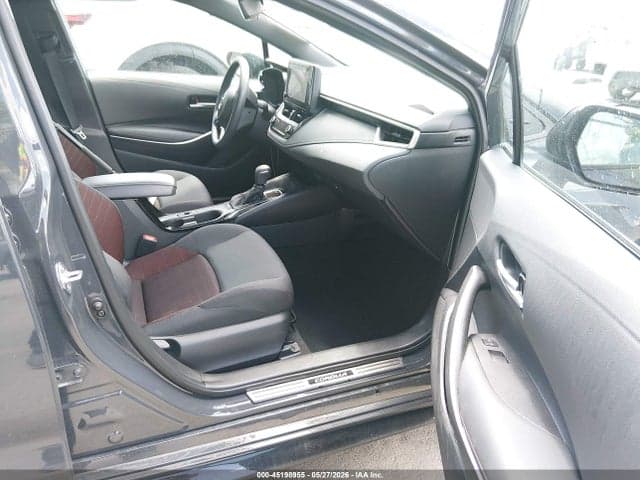 2025 TOYOTA COROLLA SE 5