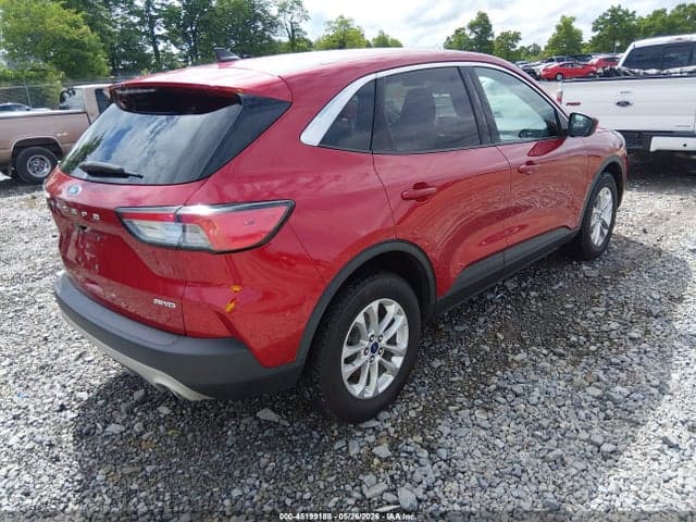 2020 FORD ESCAPE SE 4