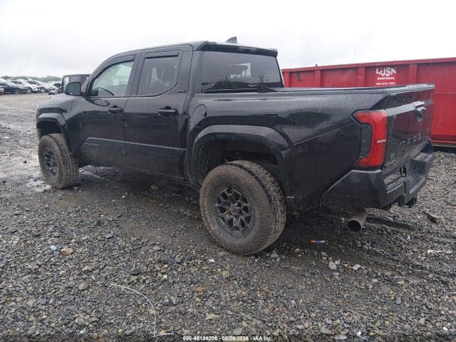 2025 TOYOTA TACOMA SR5 3