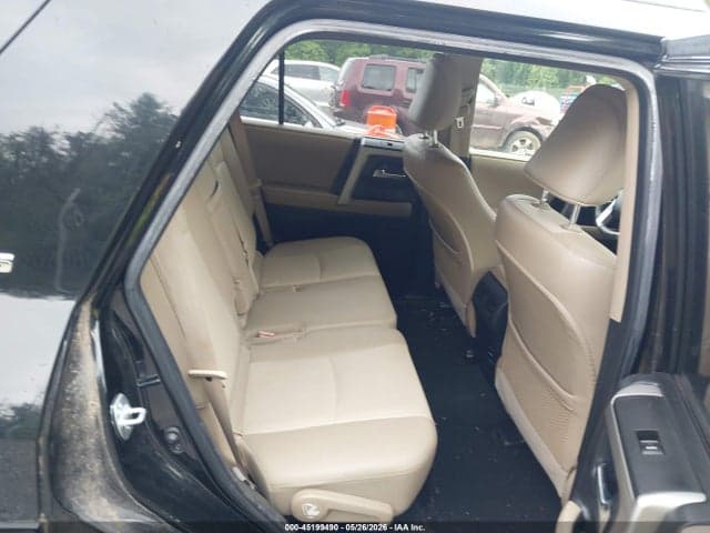 2017 TOYOTA 4RUNNER SR5 PREMIUM 8