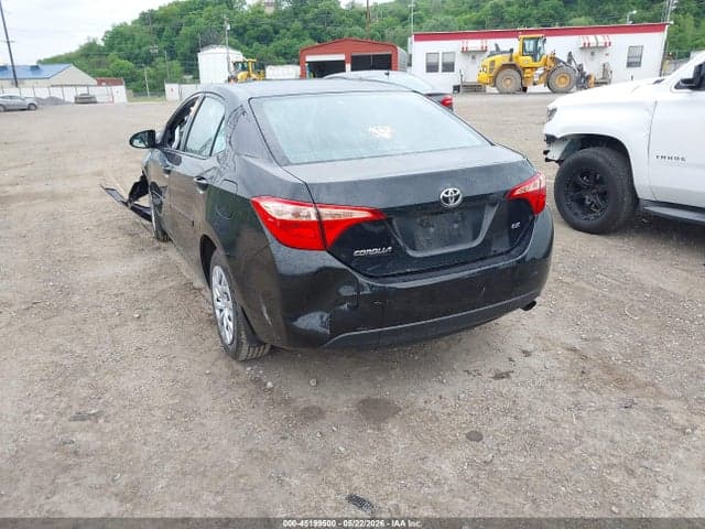 2017 TOYOTA COROLLA LE 3