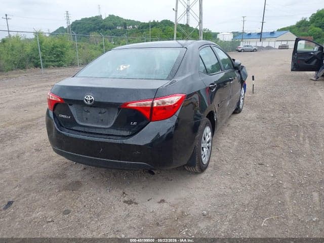 2017 TOYOTA COROLLA LE 4