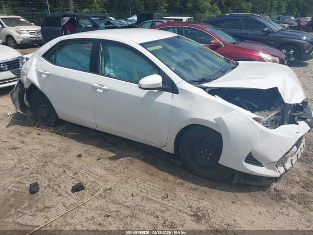 2017 TOYOTA COROLLA LE 1