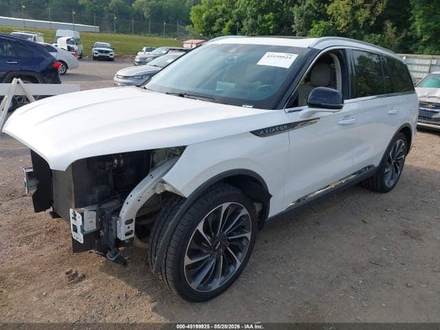 2022 LINCOLN AVIATOR RESERVE 2