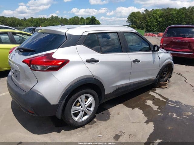 2019 NISSAN KICKS S 4