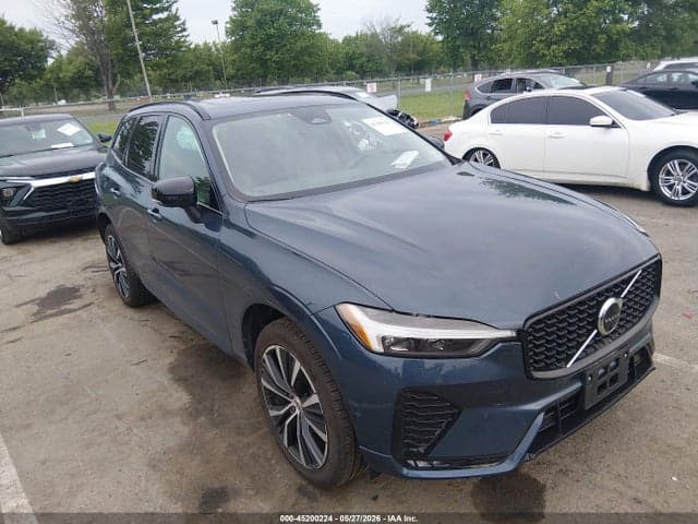 2025 VOLVO XC60 B5 PLUS