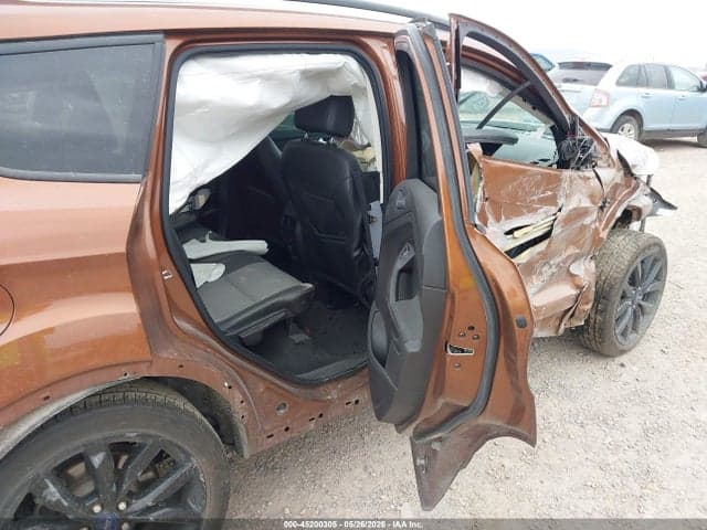 2017 FORD ESCAPE TITANIUM 8