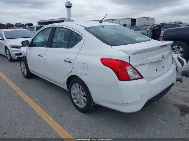 2018 NISSAN VERSA 1.6 SV 3